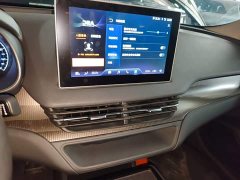 Hongqi E-QM5 2021 online appointment charging T3 version 4 seats - фото 13