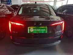 Hongqi E-QM5 2021 online appointment charging T3 version 4 seats - фото 6