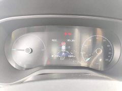 Hongqi E-QM5 2023 facelift basic travel version - фото 12
