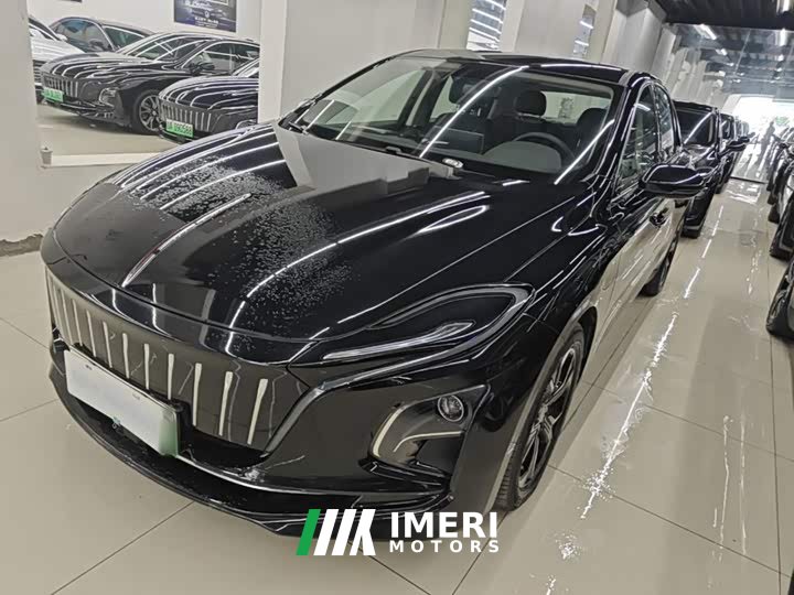 Hongqi E-QM5 2023 facelift basic travel version - автомобиль из Китая