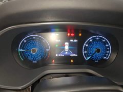 Hongqi E-QM5 2023 facelift basic travel version - фото 12