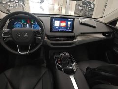 Hongqi E-QM5 2023 facelift basic travel version - фото 13