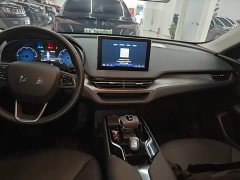 Hongqi E-QM5 2023 facelift basic travel version - фото 13