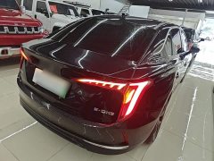 Hongqi E-QM5 2023 facelift basic travel version - фото 7