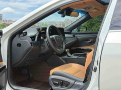 Lexus ES 2022 300h Excellence Edition - фото 4