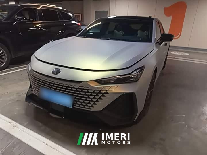Changan UNI-V 2022 2.0T sharp version