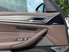 BMW 5 Series 530Li Exclusive M Sports Package - фото 11