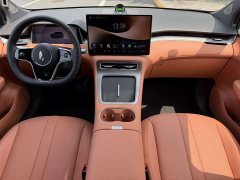 Hongqi Shangjie H5 extended range Max - фото 6