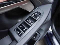 BMW 5 Series 530Li Exclusive M Sports Package - фото 10