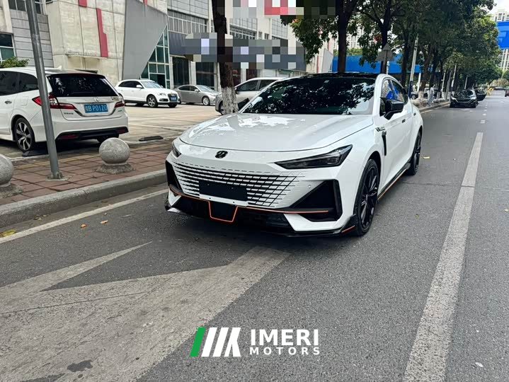 Changan UNI-V 1.5T sports version - автомобиль из Китая