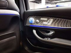 Mercedes-Benz E-Class E 300 L Premium - фото 17