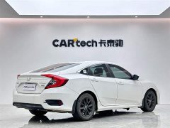 Honda Civic 2019 220TURBO CVT Dynamic Edition National VI - фото 5