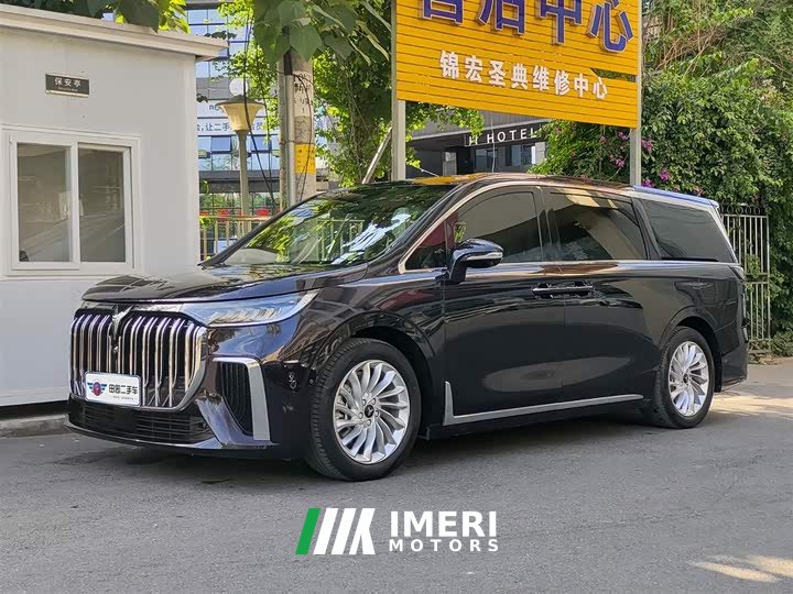 Voyah Lantu Dreamer PHEV Extra Long Range Premium Edition - автомобиль из Китая