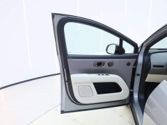 Li Auto Ideal i6 four-wheel drive standard version - фото 18