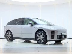 Li Auto Ideal i6 four-wheel drive standard version - фото 2