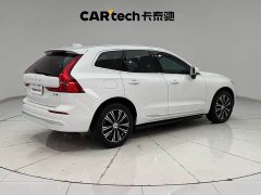 Volvo XC60 B5 four-wheel drive Zhiyuan Deluxe Edition - фото 11