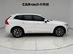 Volvo XC60 B5 four-wheel drive Zhiyuan Deluxe Edition - фото 12
