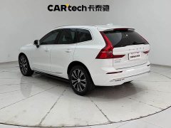 Volvo XC60 B5 four-wheel drive Zhiyuan Deluxe Edition - фото 7
