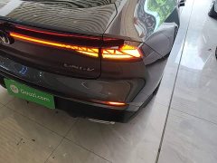 Changan UNI-V 1.5T premium - фото 8