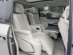 Buick GL8 New Energy 2024 Lu Zun Exclusive Edition 7 seats - фото 8
