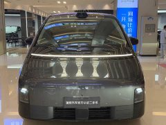 Li Auto Ideal MEGA Ultra - фото 2