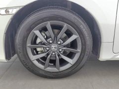 Honda Civic 2019 220TURBO CVT Dynamic Edition National VI - фото 17