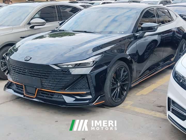 Changan UNI-V 1.5T sports version - автомобиль из Китая