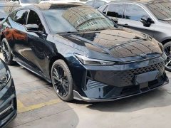 Changan UNI-V 1.5T exclusive - фото 3