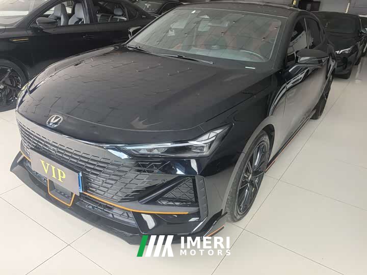 Changan UNI-V 1.5T sports version - автомобиль из Китая