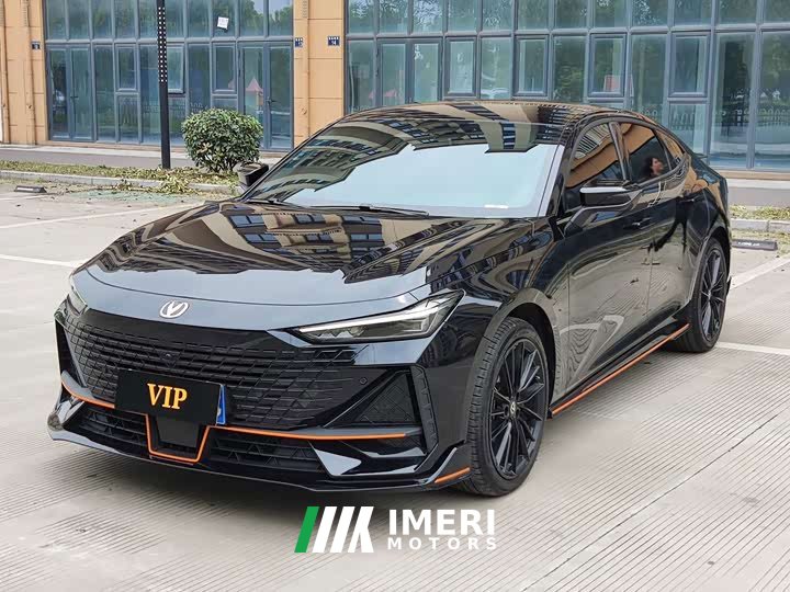 Changan UNI-V 1.5T sports version - автомобиль из Китая