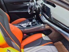 Changan UNI-V 1.5T premium - фото 9