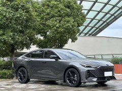 Changan UNI-V 1.5T exclusive - фото 3