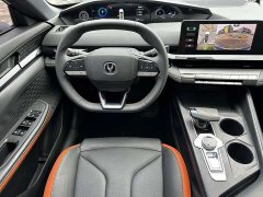 Changan UNI-V 1.5T exclusive - фото 5