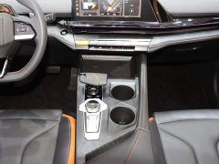 Changan UNI-V 2023 1.5T premium - фото 15