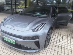 Zeekr 001 WE version 95kWh four-wheel drive - фото 1