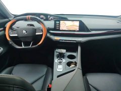 Changan UNI-V 1.5T premium - фото 12