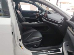 Changan UNI-V 1.5T premium - фото 8