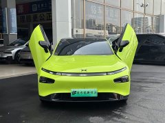 Xpeng P7 P7i 610 Pengyi Performance Edition - фото 2