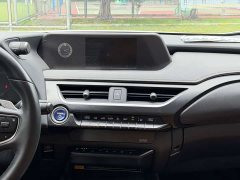 Lexus UX New Energy 2020 300e Pure Edition - фото 12