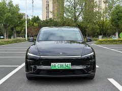 Tesla Model Y long-range rear-wheel drive version - фото 2