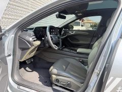 Hongqi HS5 facelift 2.0T Zhilian Qixiang four-wheel drive version - фото 8