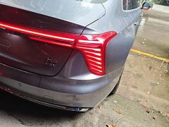 Hongqi H5 1.5T HEV Zhilian Qichang Edition - фото 8