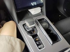 Hongqi HS7 PHEV 2.0T PHEV four-wheel drive Qichang version 6 seats - фото 14