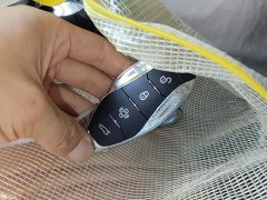 Hongqi HS7 PHEV 2.0T PHEV four-wheel drive Qichang version 6 seats - фото 9