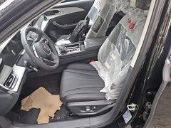 Hongqi H5 2025 2.0T automatic Qichang version - фото 15