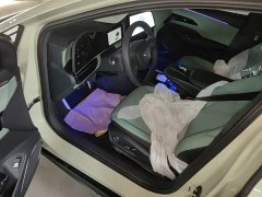 Hongqi EH7 2025 690 Smart Select Edition - фото 12
