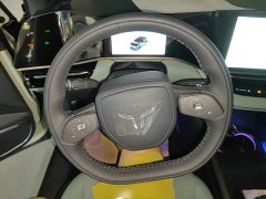 Hongqi EH7 2025 690 Smart Select Edition - фото 7