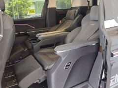 Hongqi HQ9 PHEV 2024 2.0T four-wheel drive luxury version - фото 17