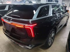 Hongqi E-HS9 690km flagship version six seats - фото 7