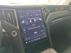 Hongqi HS7 PHEV 2.0T PHEV four-wheel drive Qichang version 7 seats - фото 13